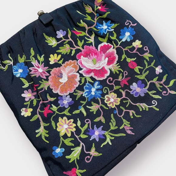 50s Pichel Inc Black Needlework Handbag - Picture 2 of 9